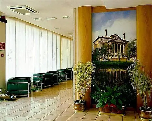 מלקונטנטה Hotel Palladio