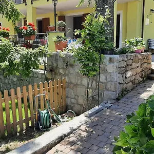 https://ca-de-angiolina.hotelitalianriviera.com