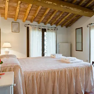 https://i-greppi-di-silli.it-tuscanyhotel.com