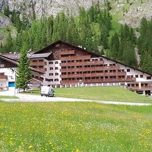 Dolomites Dream Marmolada Rocca Pietore